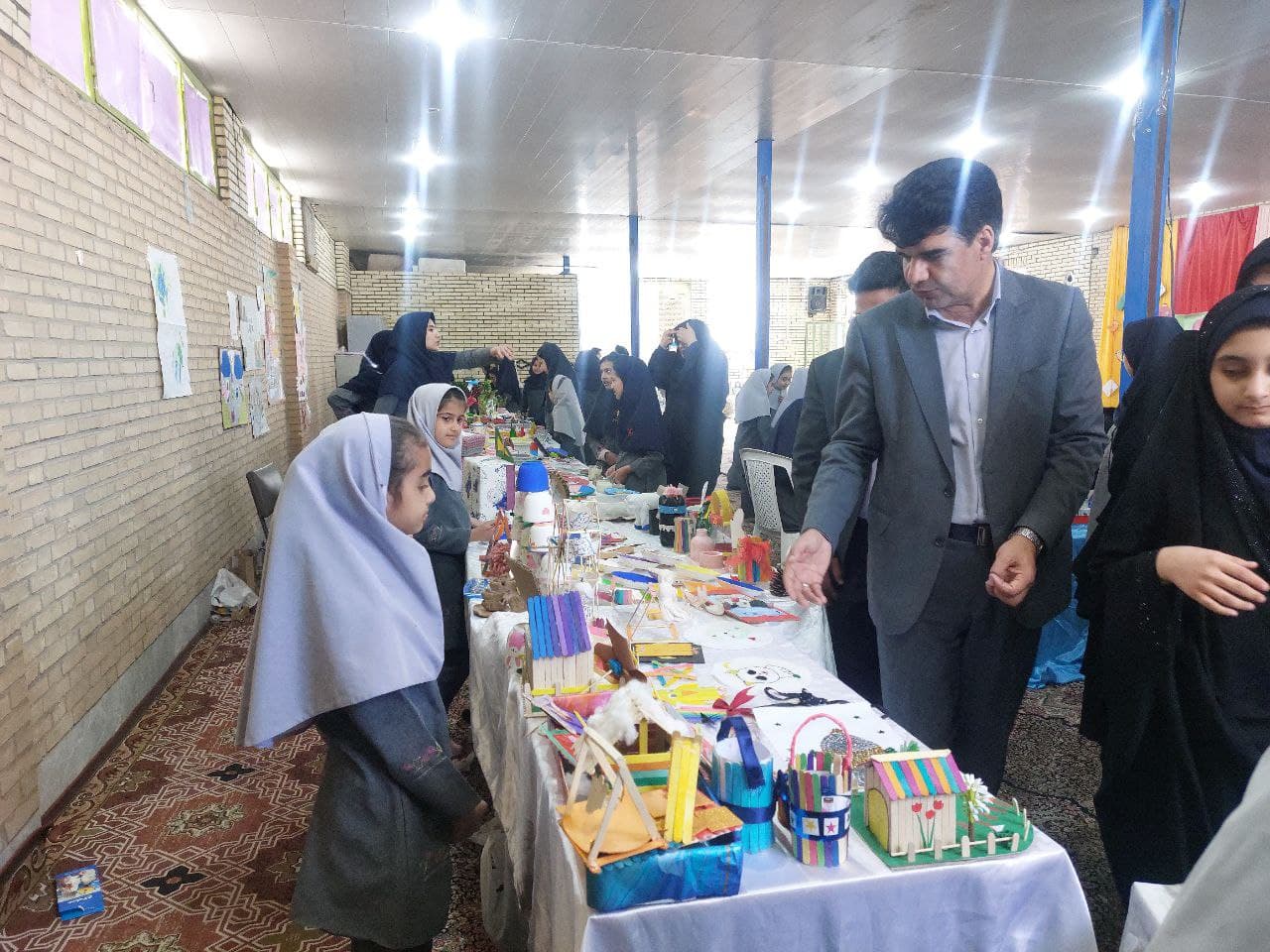 دبستان غیردولتی کوثر