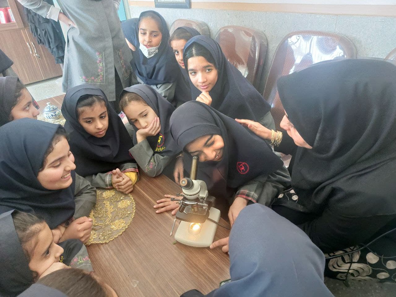 دبستان غیردولتی کوثر