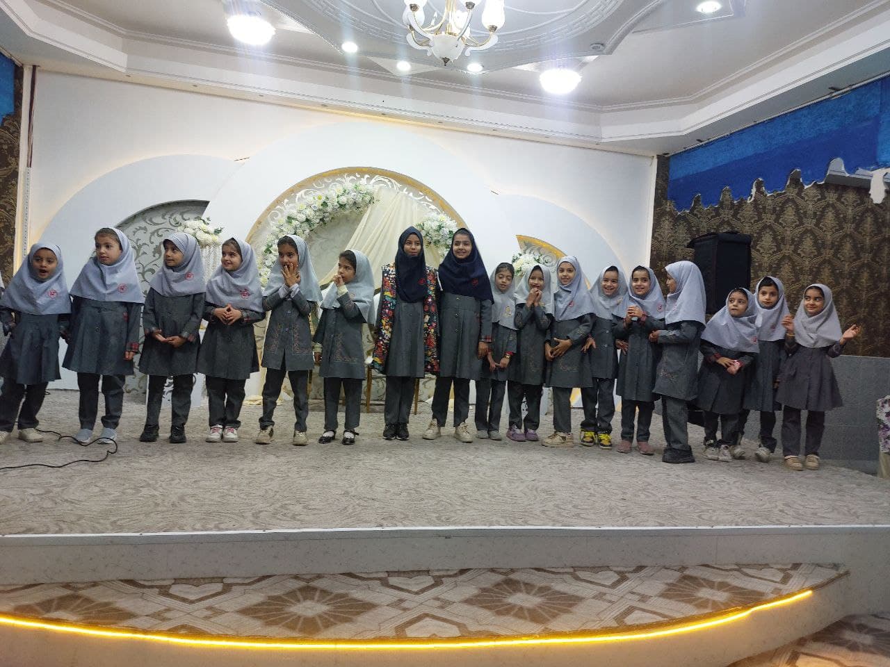 دبستان غیردولتی کوثر